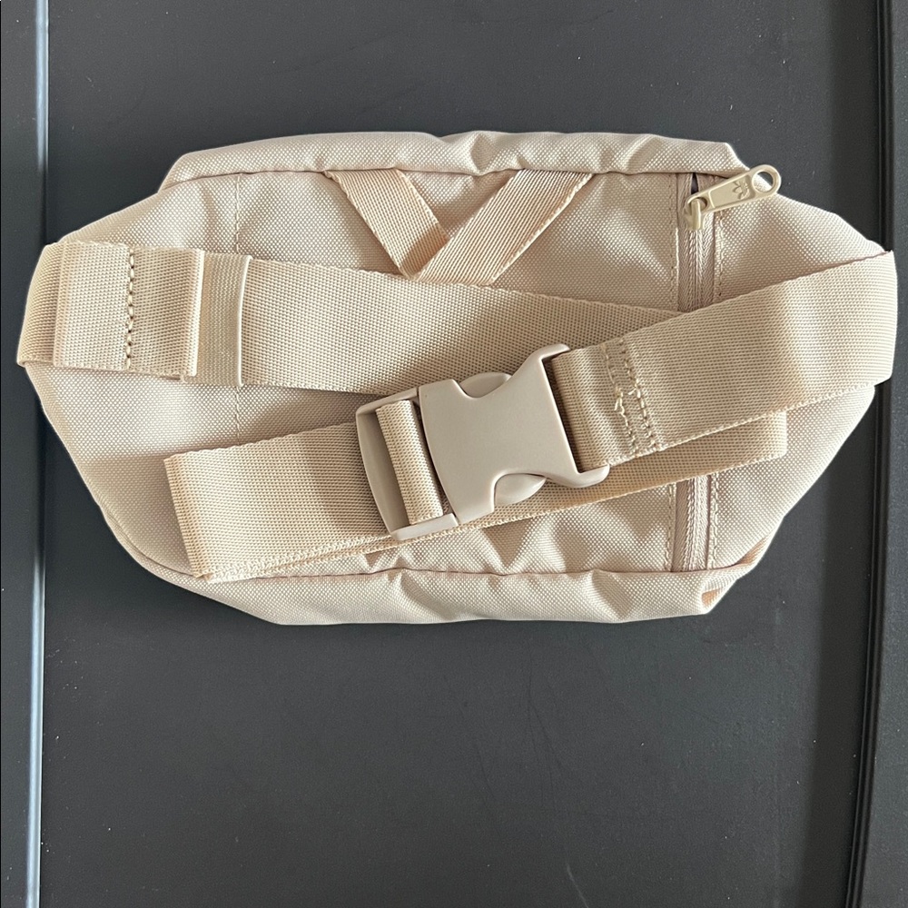 Adidas Originals For All Waist Pack, Magic Beige with White Logo, New - Picture 2 of 2